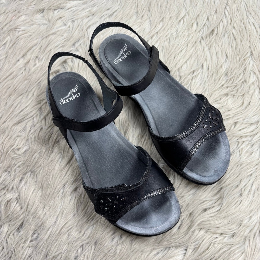 Dansko Women's 40 US 9.5 10 Black Blythe Sandal Metallic Ankle Strap Comfort - Picture 2 of 8